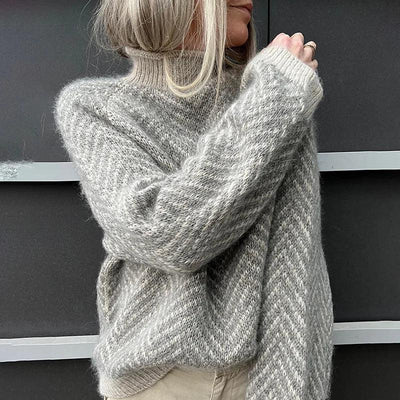 Claire - Gray striped long sleeve sweater